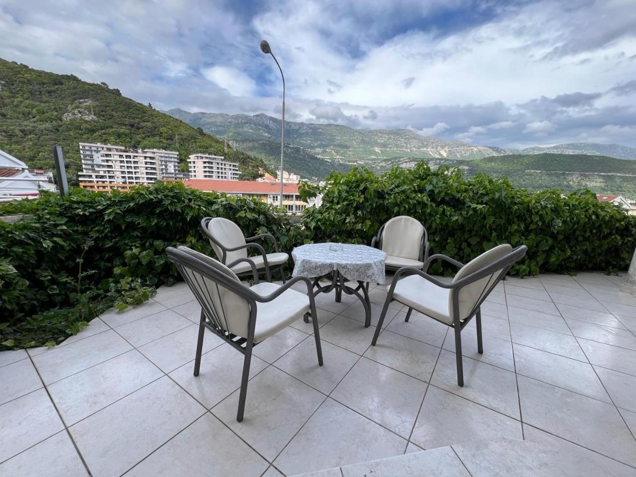 Jovovic Apartment