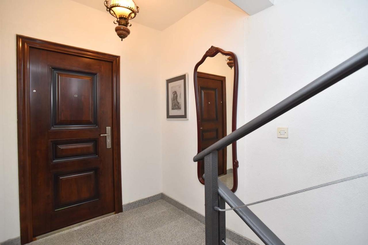Apartment Jovovic *