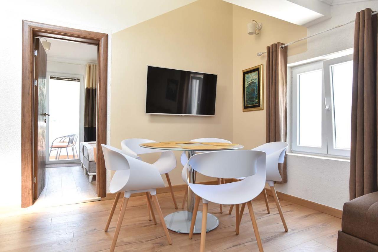 Jovovic Apartment