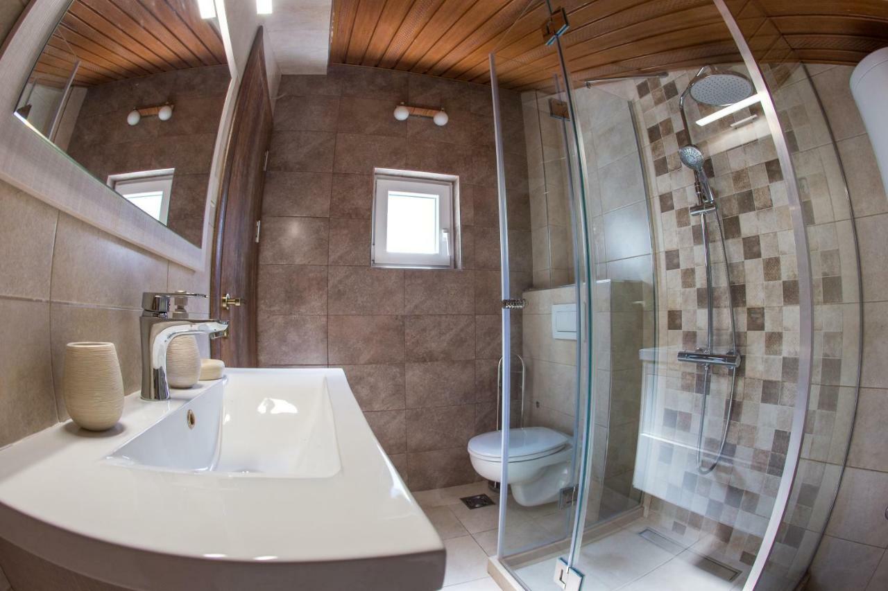 Jovovic Apartment *